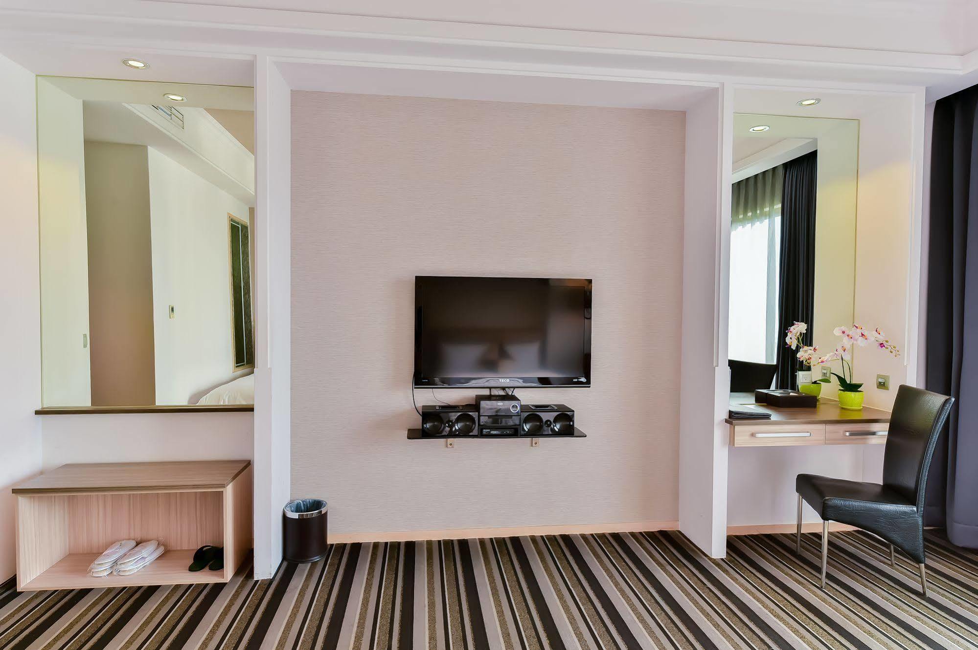 Yundeng Landscape Hotel Fanlu Екстериор снимка